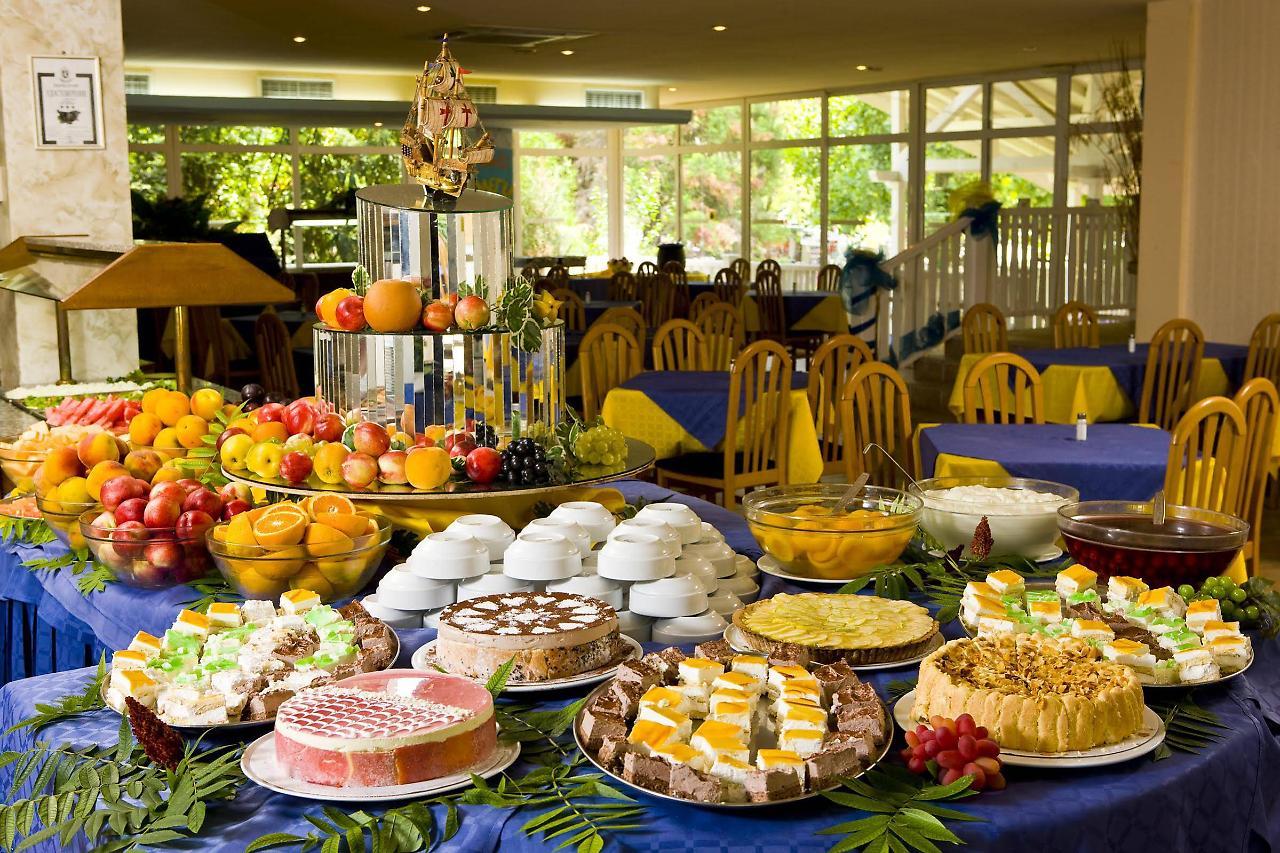 Hotel Oasis Albena Dış mekan fotoğraf