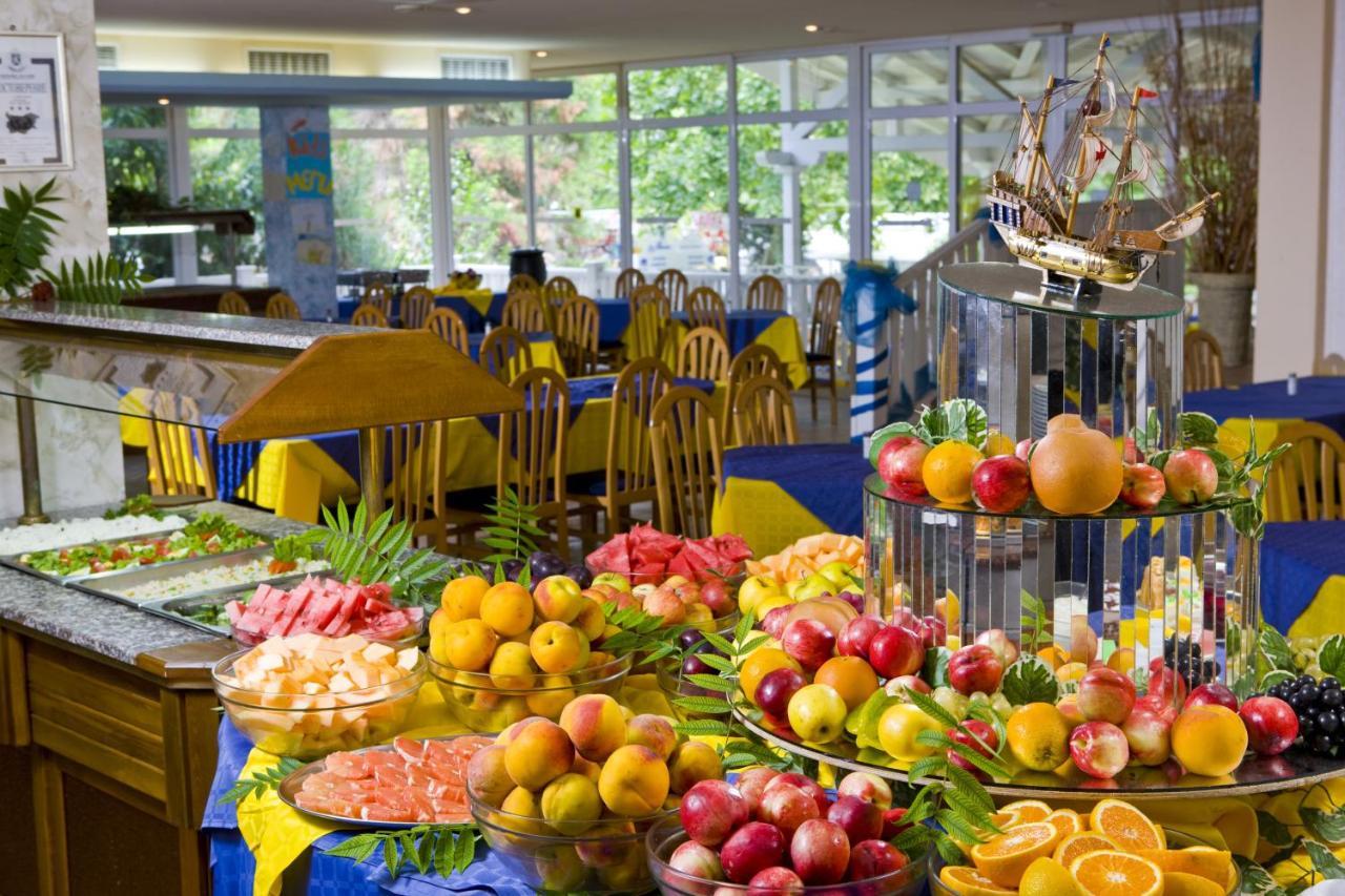 Hotel Oasis Albena Dış mekan fotoğraf