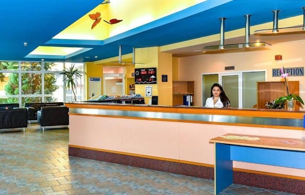 Hotel Oasis Albena Dış mekan fotoğraf